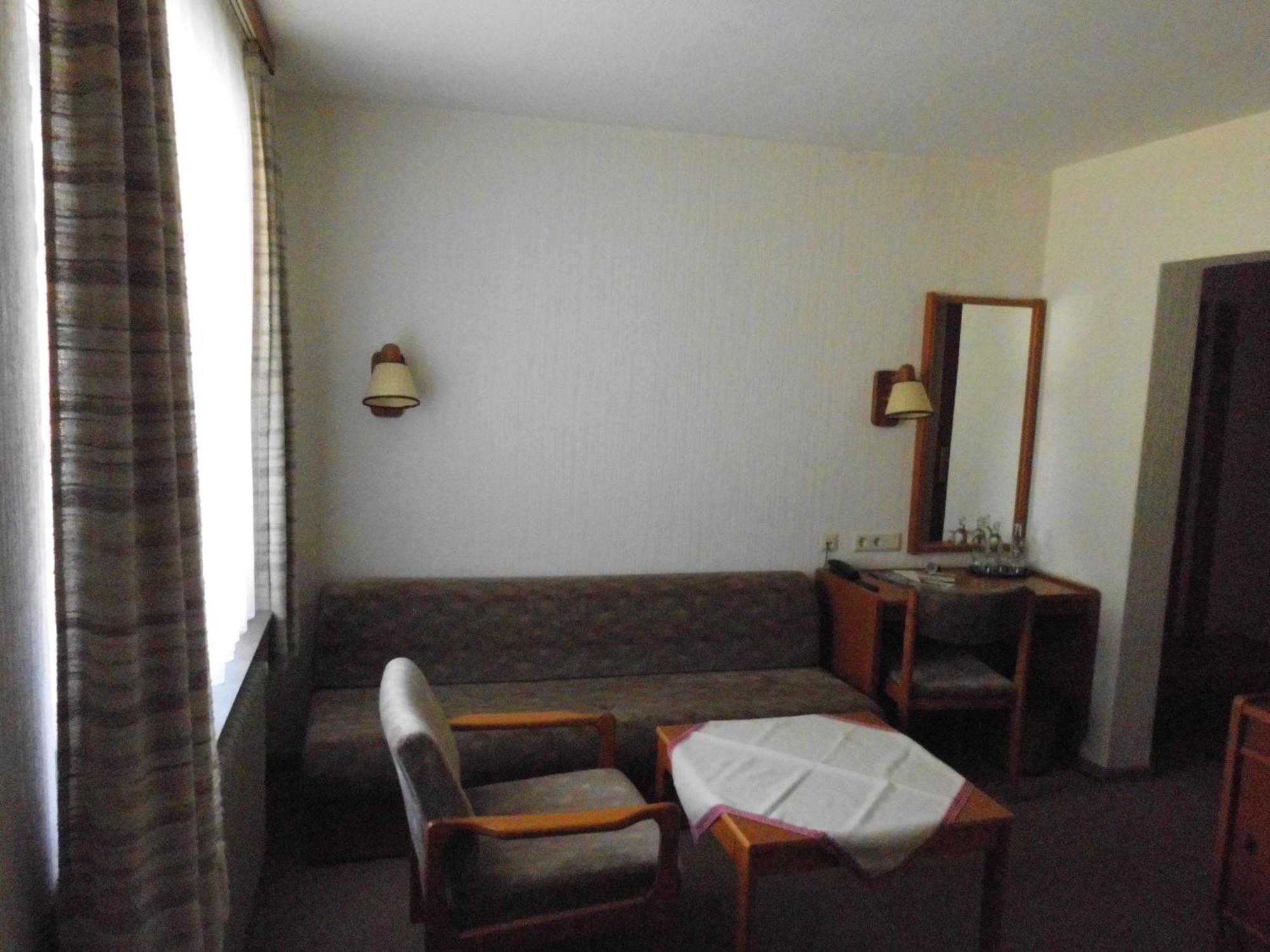 Land Gut Hotel Dierks Repke Rom bilde